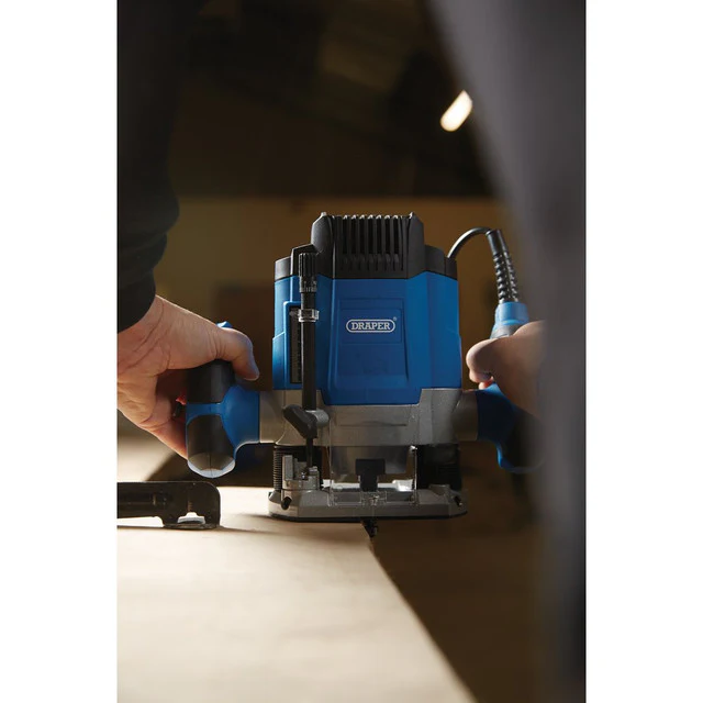 DRAPER 230V ROUTER, 8MM, 1,200W - Image 5