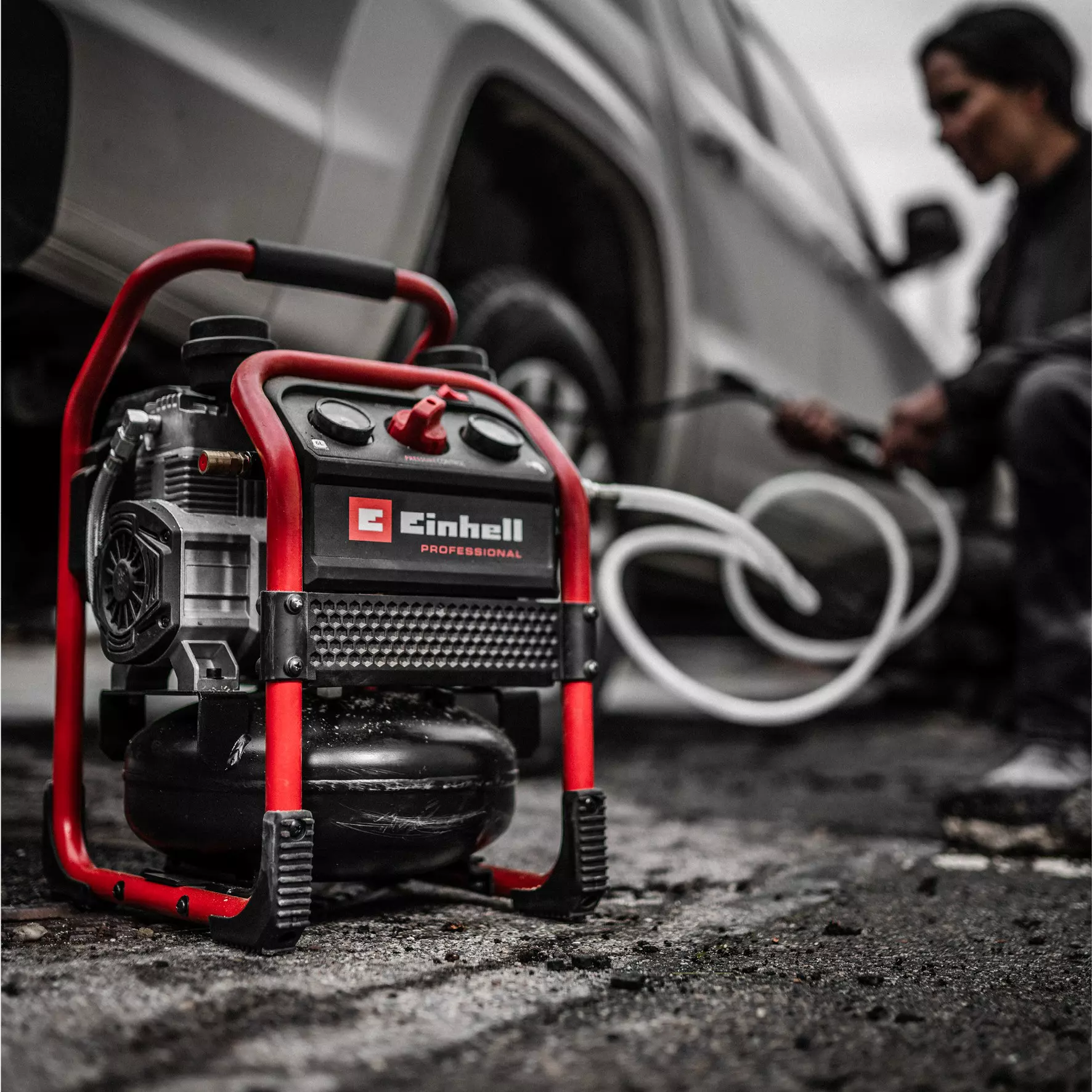 EINHELL PXC 18V PROFESSIONAL 6 LITRE 8 BAR SILENT OIL FREE COMPRESSOR, BODY ONLY - Image 3