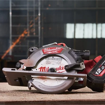 MILWAUKEE 190MM X 30MM 54T CIRCULAR SAW BLADE - Image 2