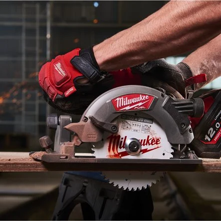 MILWAUKEE 190MM X 30MM 54T CIRCULAR SAW BLADE - Image 3