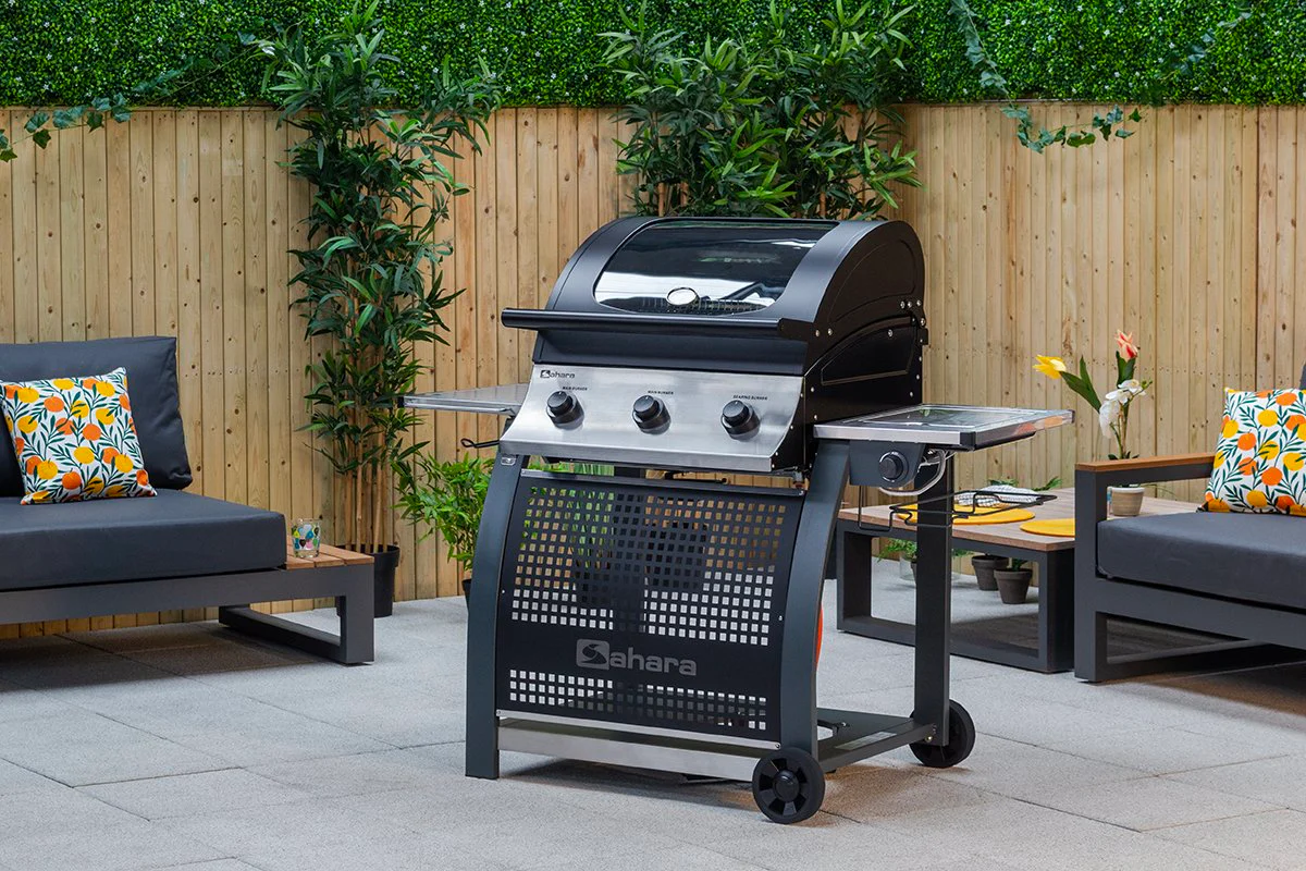 SAHARA S375 3 BURNER BBQ - Image 2