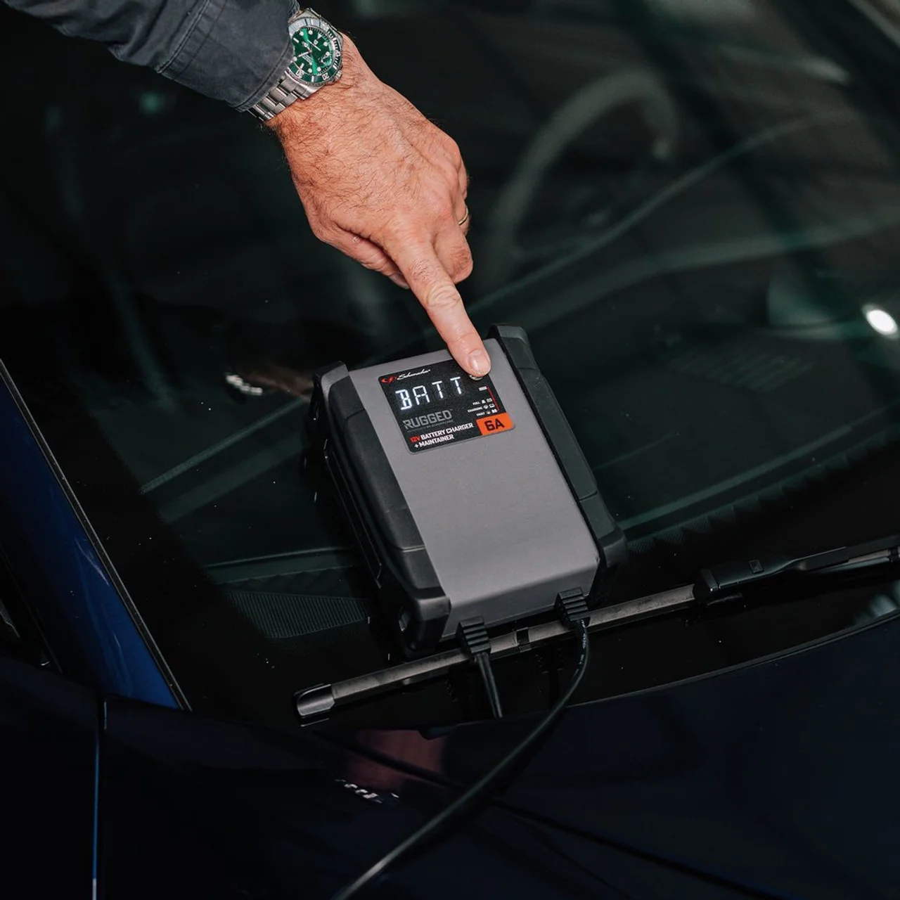 SCHUMACHER® SPX459 RUGGED 12V BATTERY CHARGER AND MAINTAINER, 6A - Image 2