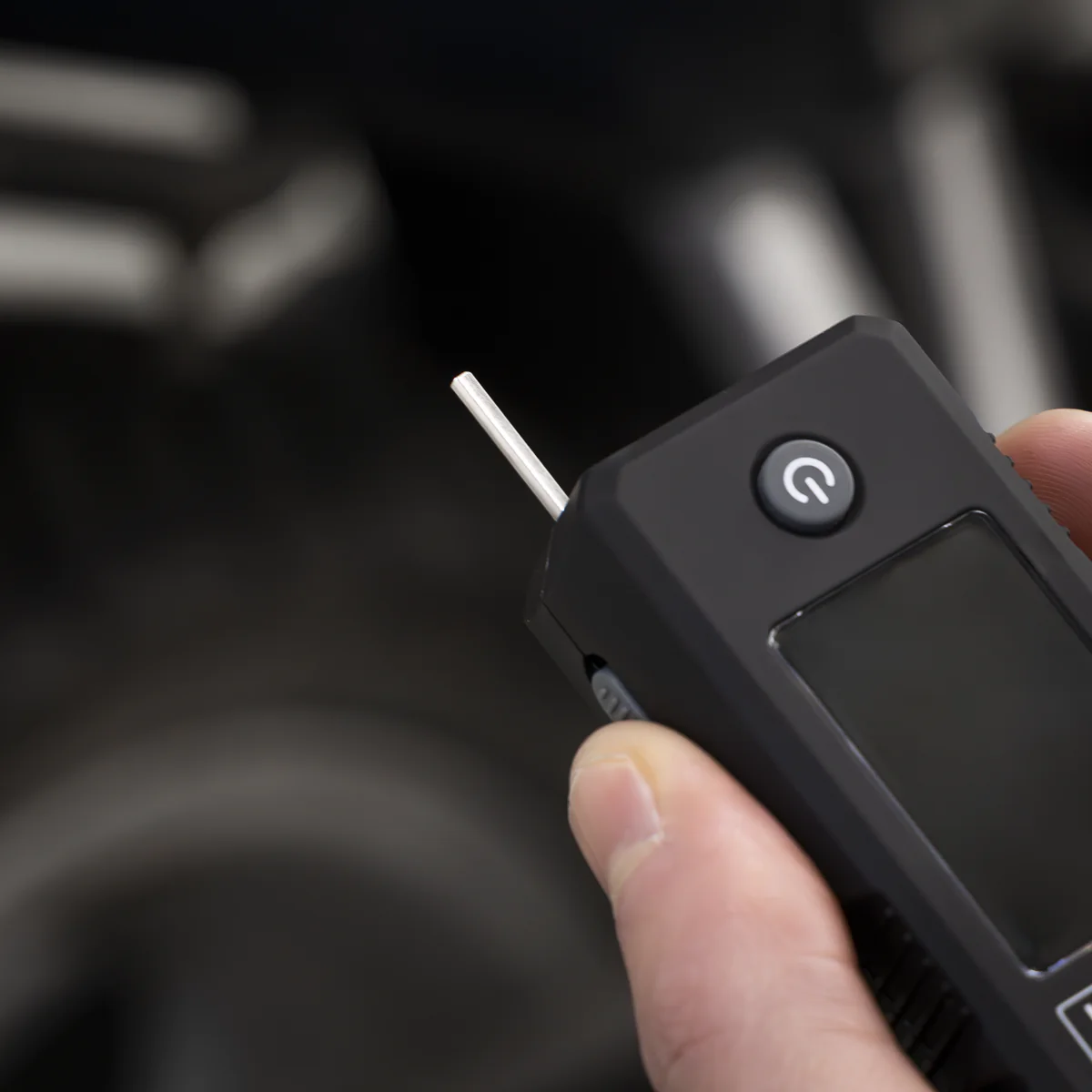 SEALEY DIGITAL TYRE PRESSURE & DEPTH GUAGE - Image 6